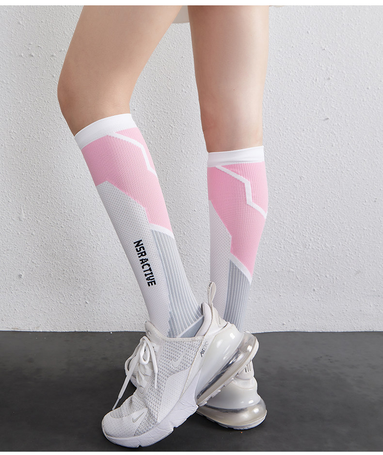Socks_08.jpg