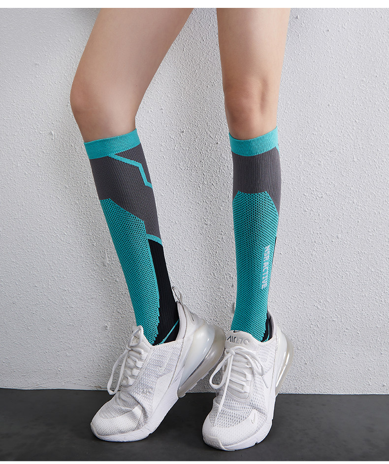 Socks_10.jpg