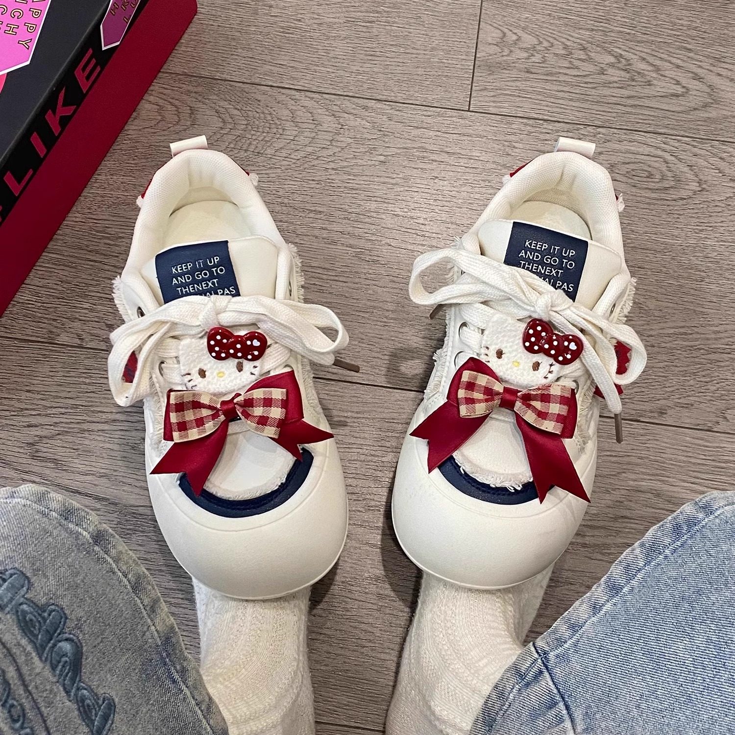 Нишевая оригинальная белая обувь Kitty ugly cute big head, женская осенняя новинка 2025 года, универсальная обувь на толстой подошве