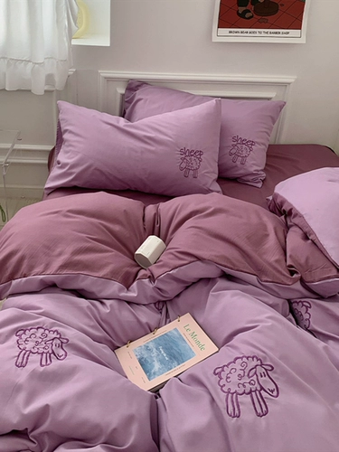 Маленькая овечья зеленая четырехлепа принцесса Винтер Девушка из сердца вышивка Ультра -Подсофта для мытья вода.