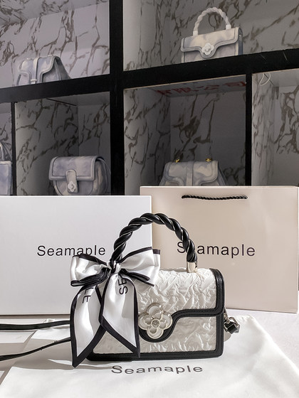 包包女2025新款高级感轻奢小方包小众设计真皮手提包女单肩斜挎包