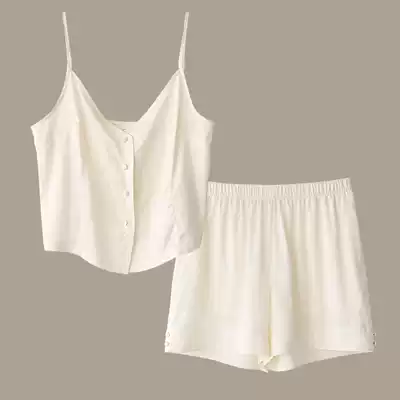 VIRRI CIAGA charming temperament ~ French elegant court style sling shorts milk silk pajamas female