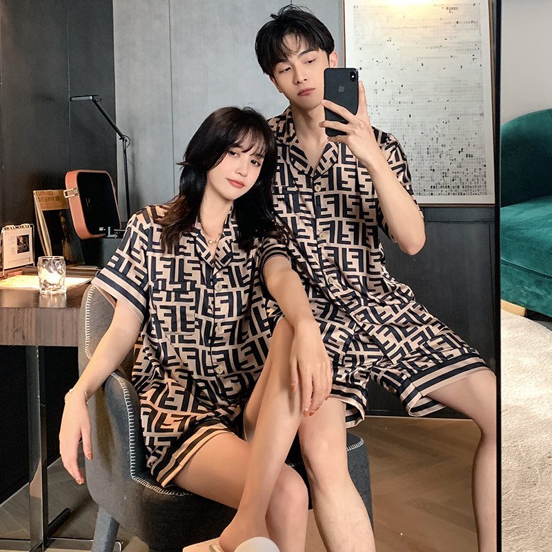 「VC」Korean style ~ versatile and not picky ladies summer pajamas silk short-sleeved printed couple suit