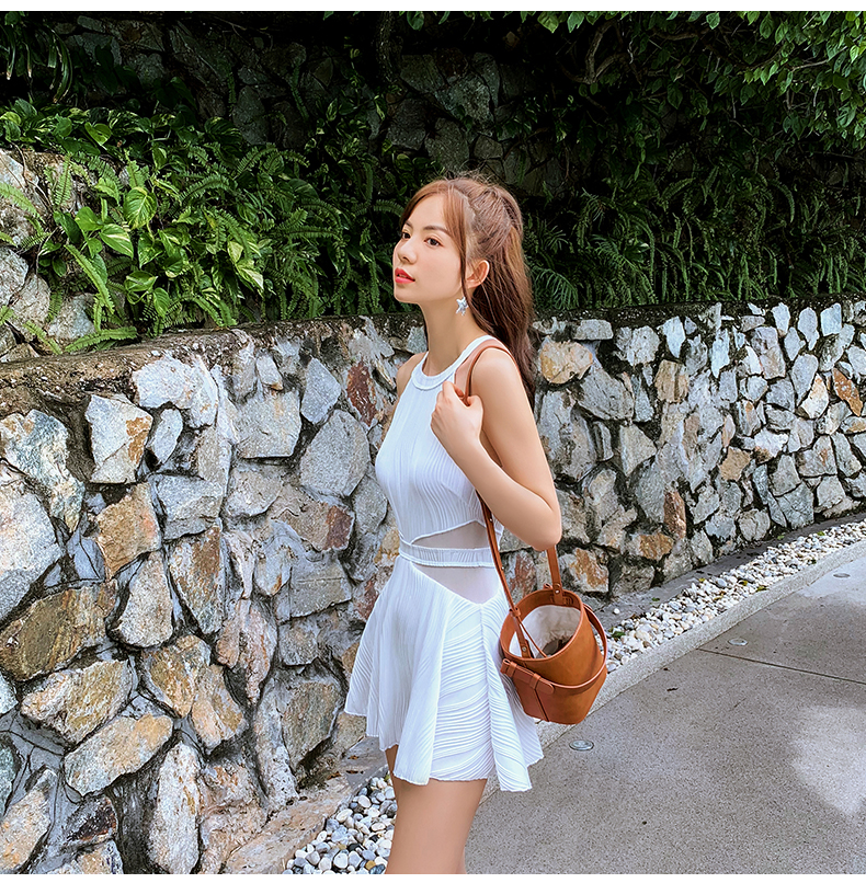 Áo cổ yếm gợi cảm nữ Xiêm váy che bụng nhỏ ngực thể thao thời trang dây buộc nóng xuân bên bờ biển Hàn Quốc ins - Bộ đồ bơi One Piece áo tắm nữ liền thân