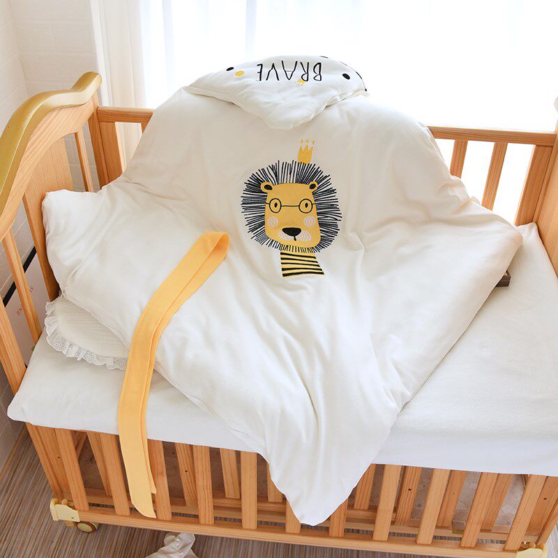 Baby bag quilted by pure cotton newborn season universal newborn baby autumn and winter thickened small quilt to go out and hold quilt