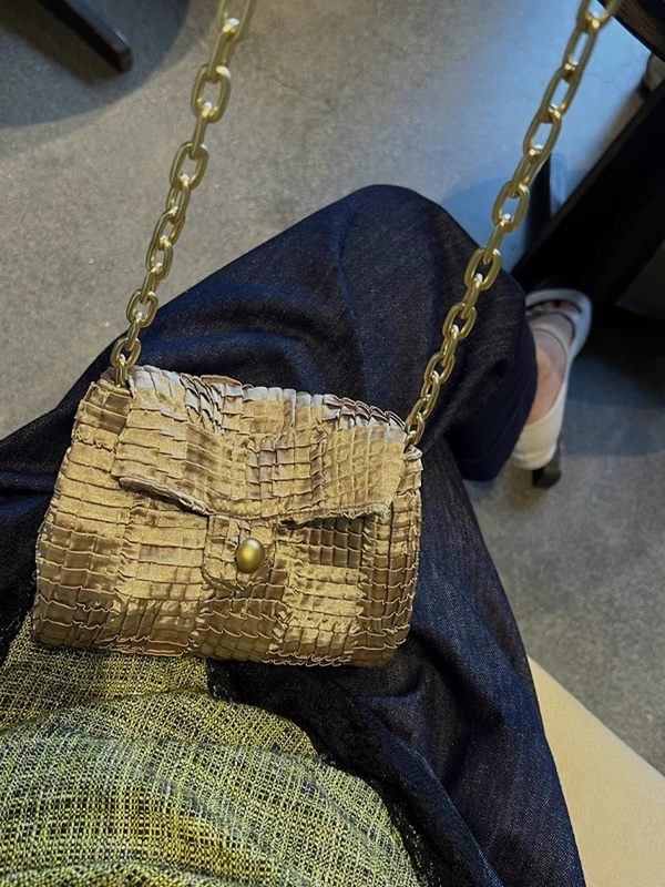 Shoulder Bag for Women 2025 Summer New Mini Bag Crumpled Texture Chain Bag Exquisite Versatile Good-Looking Small Square Bag