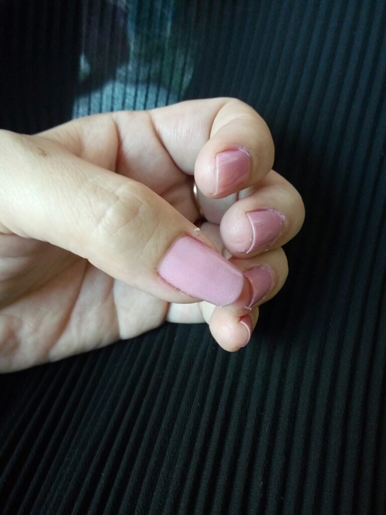 健康可剥甲油少女感粉色迷雾系列怎么样，好用吗？使用感受分享,第9张