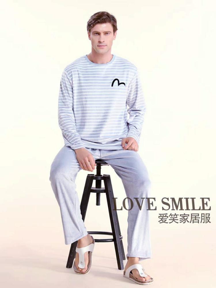 Những người đàn ông và phụ nữ trưởng thành sọc đơn giản đặt đầu mỏng cashmere mùa thu đồ ngủ hai mặt nhung tình yêu dịch vụ nhà đồ mặc nhà cao cấp