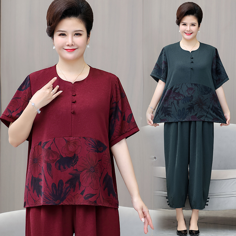 Plus-Size Women's Summer Clothing for Moms, Oversized T-Shirt, Faux Silk Two-Piece Set, Short-Sleeve Outfit for Plus-Size Women 100kg