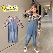 Girls spring suit 2021 new childrens net red spring and autumn Korean version denim bib pants two-piece tide