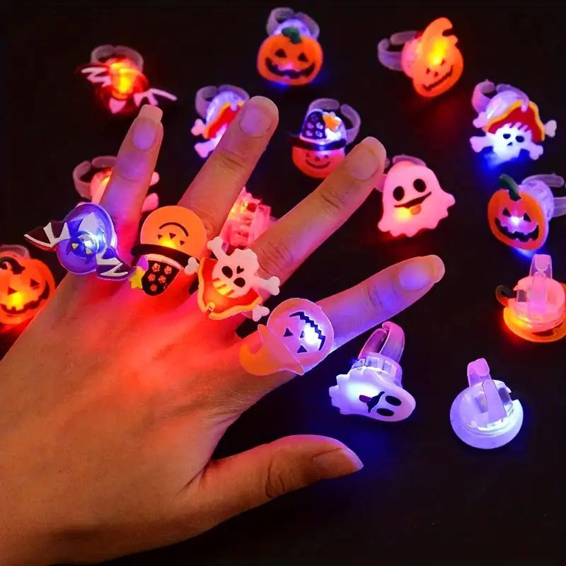 Halloween Glowing Ring Kidsren's Gift Pumpkin Lantern Brooch Holiday Decoration Horror Props Creative Small Toys Halloween Glowing Ring Kidsren's Gift Pumpkin Lantern Brooch Holiday Decoration Horror Props Creative Small Toys