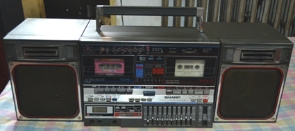 Recorder Japan Sharp GF-800 Type of old antique nostalgic collection The window function is intact