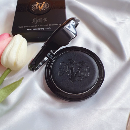 Kat Von D Матовая пудра, база под макияж, контроль жирного блеска