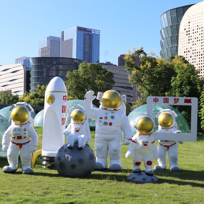 Outdoor Nets Red Emulation Astronaut Astronaut Sculpture Glass Fiber Mall Decorated Cinema Photo Floor Pendulum