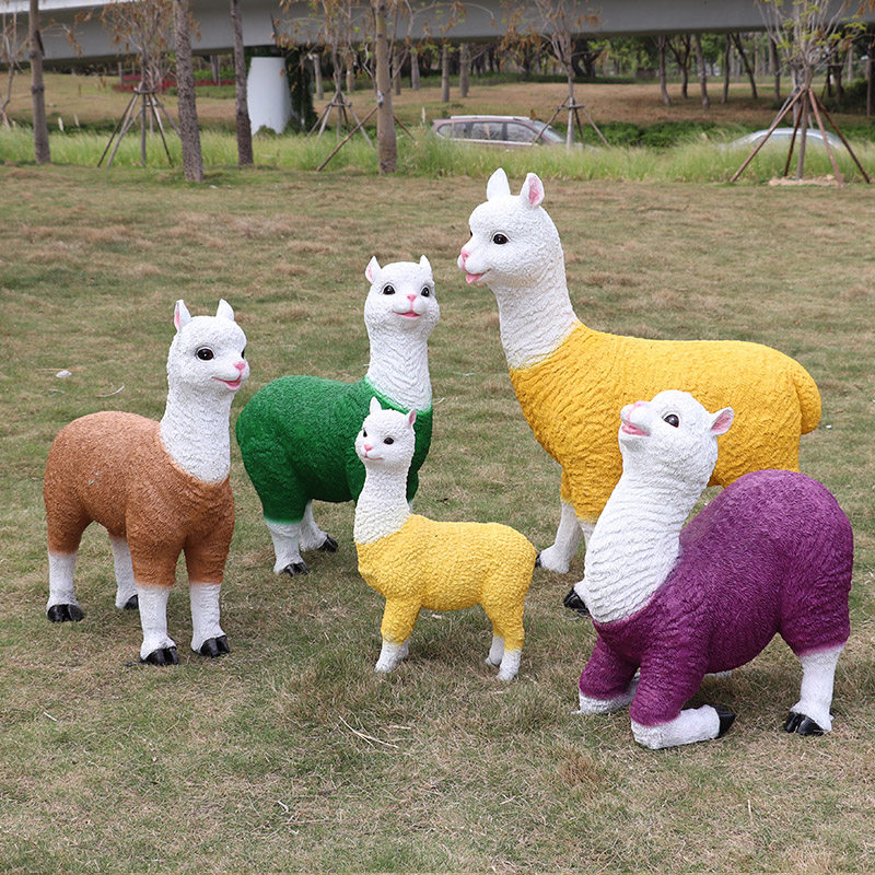 Outdoor Emulation Animal Sculptures Fiberglass Colored Painted Sheep Camel Garden Courtyard Mall of the Decorative Sketch of the Kindergarten Decorative Small