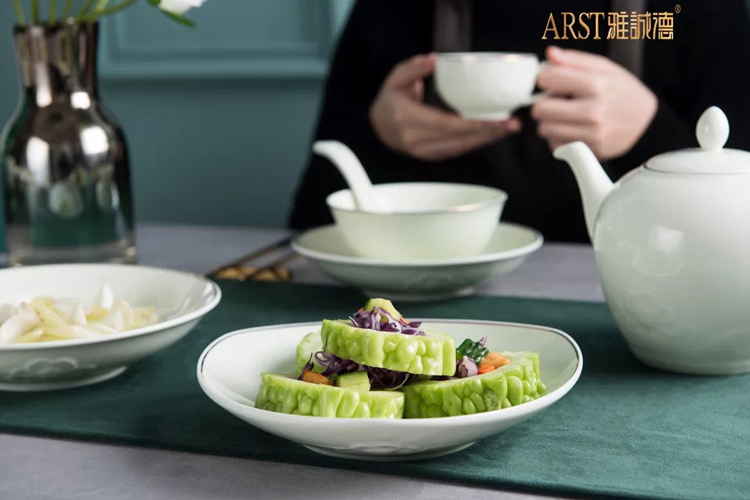 Ya cheng DE qinghe lake ladult tall foot cup noodles bowl of soup bowl square plate disc plate creative ceramic tableware tableware cuisine