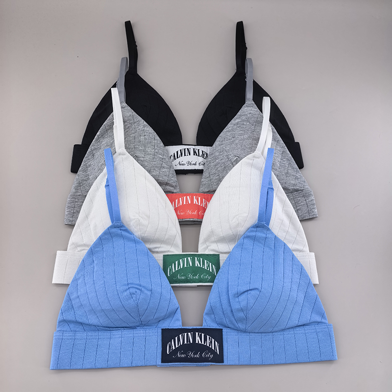 Retro Gravity Belt Ck Underwear 26 Spring/Summer Women's Wireless Bra with Chest Pads Lightweight Triangle Cup Bra Qf8886