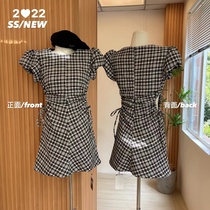 (Decapitated) Summer new plaid ruffles with a long section of the dress in the dress a short sleeve open-top skirt woman