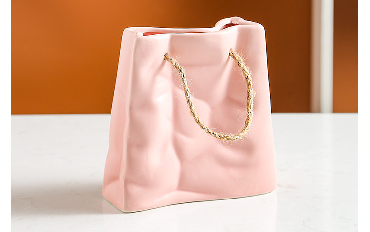 2025新款陶瓷花瓶创意陶瓷包包花瓶摆件客厅插花北欧网红轻奢餐桌干花插花器装饰品花瓶水培花瓶详情17