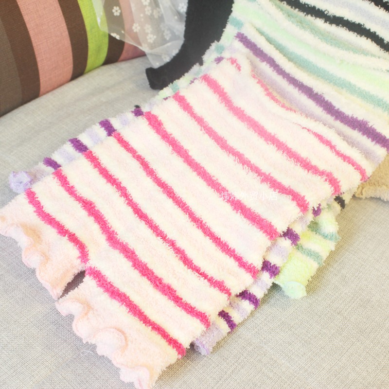 Baby high waist and protective belly small shorts day single blemishes handle coral suede soft cotton and belly button to protect against cold belly