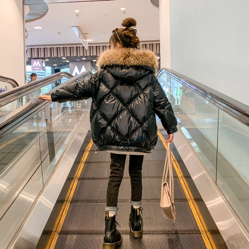 Girls Down Clothes 2022 new Ocean Gas Han Edition Washing Children's Wear Middle - long - range thickening coat