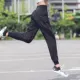 Runaway Loli quần thể thao nhanh khô quần xà ngang chân đóng cửa chạy bộ giải trí phòng tập thể dục Wei quần Chen ấm áp - Quần thể thao quần the thao nam ống rộng