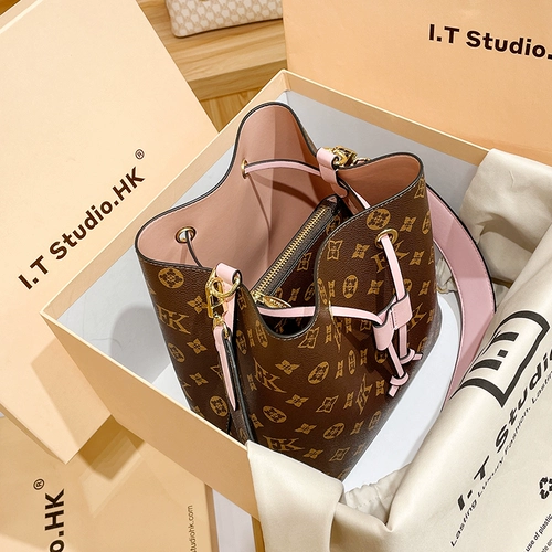 Сумка, на шнурках, из натуральной кожи, изысканный стиль