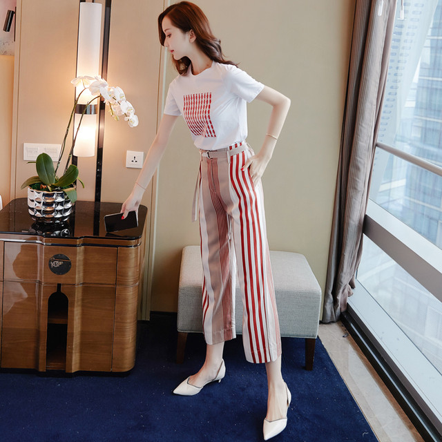 2023 new women's summer net red foreign style age-reducing small man wears fashion fried street wide-leg pants two-piece Korean version