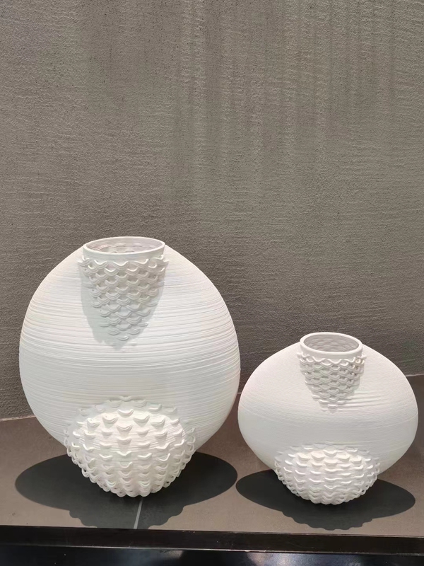 Tiyis Life. Modern 3D Printed Ceramic Vase for Flower Arrangement, Flat Vase, Green Dried Flower Vessel, Tea Room Decoration