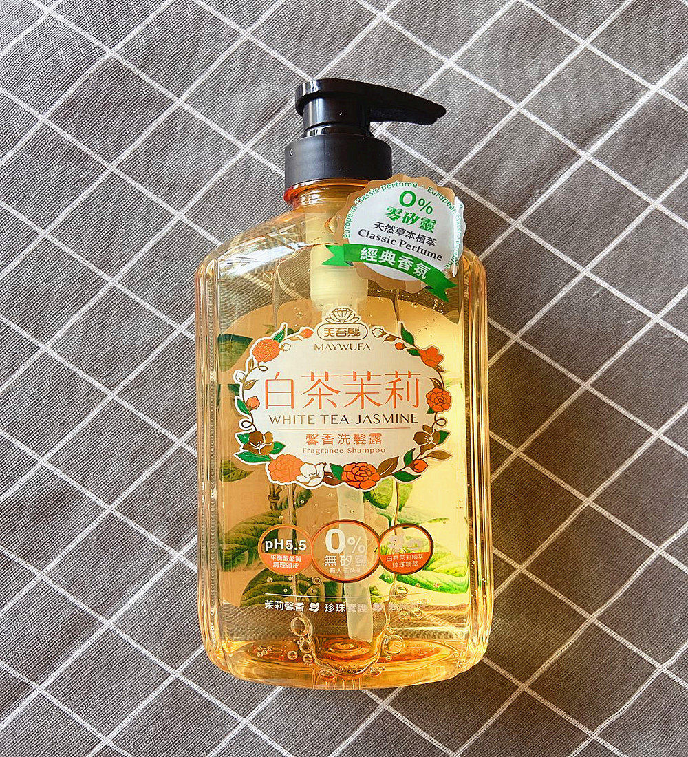 Taiwan purchases MAYWUFA white tea jasmine shampoo shampoo 850ml