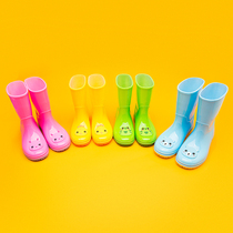 Childrens rain boots Boys and girls cartoon rain boots non-slip childrens water boots Cute baby water shoes treading water childrens rubber shoes