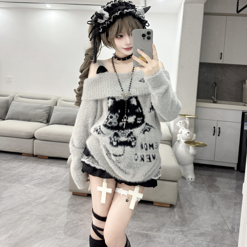 Little Rabbit Assassin Original New Style Demon Kitten Subculture Off-Shoulder Loose Autumn and Winter Lapel Sweater