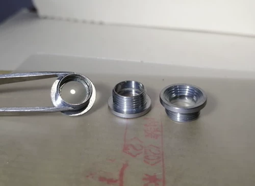 Seagull 203; красная слива HM ~ 1 и другие 120 складной камеры. Маленькие круглые окна (кнопка)