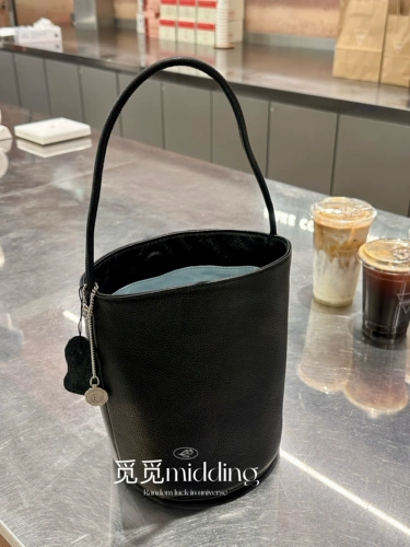 Летняя небольшая дизайнерская кожаная черная портативная барсетка, сумка подмышку, Южная Корея, воловья кожа