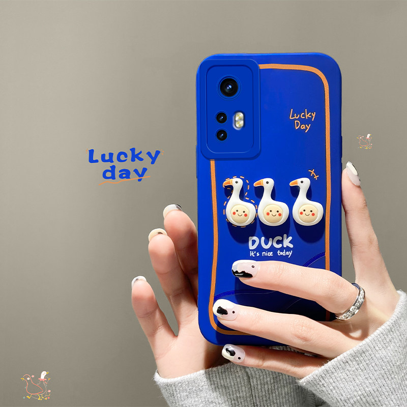 Xiaomi 12pro mobile phone protection shell new to revered version Xiaomi 11 10pro 10s youthful version solid duck Klein blue daughter Xiaomi 9se 8 full package anti-fall liquid silicone net