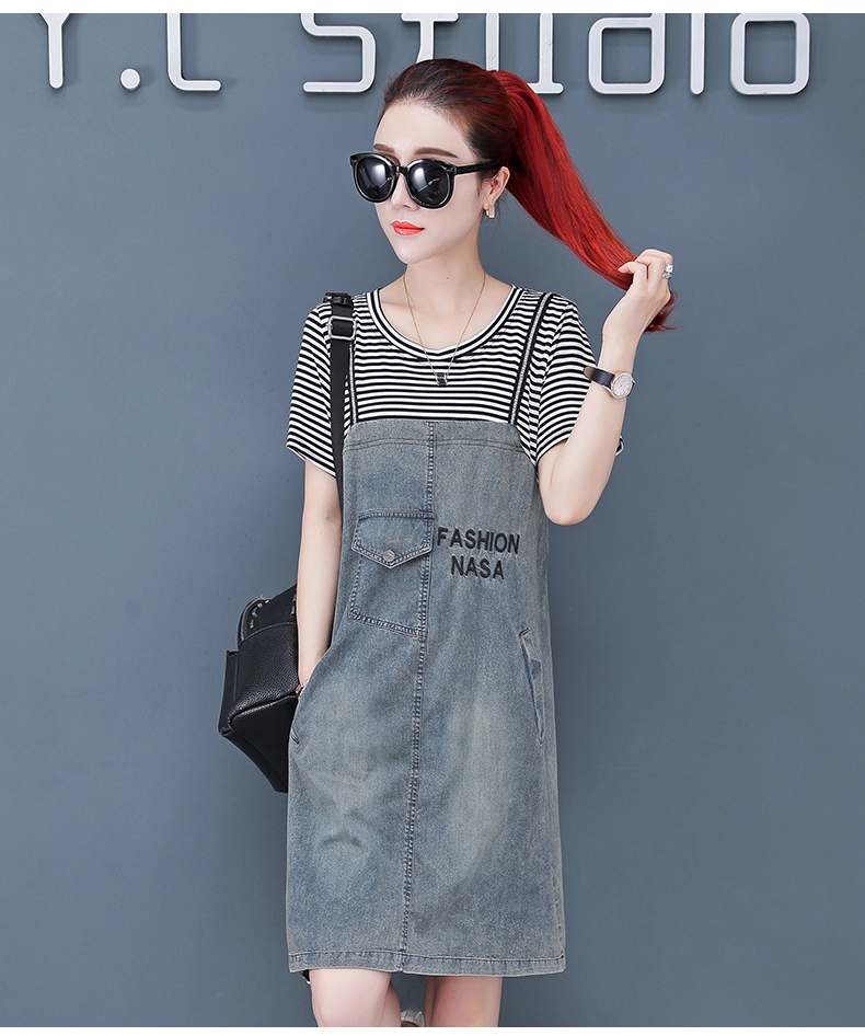 Thời trang lưới đỏ người đàn ông nhỏ bé mặc váy denim của phụ nữ 2019 mùa hè Váy mới mùa hè của phụ nữ - Váy eo cao váy suông rút eo	