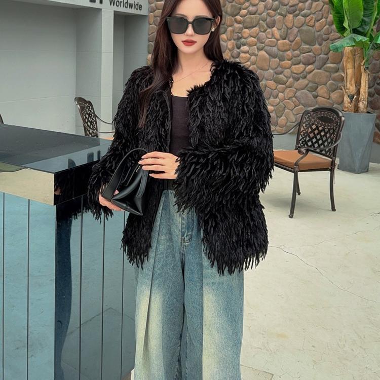2025 Autumn/Winter New Style Little Chanel Feather Tassel Plush Celebrity Eco-Friendly Fur Coat Women's Warm Top