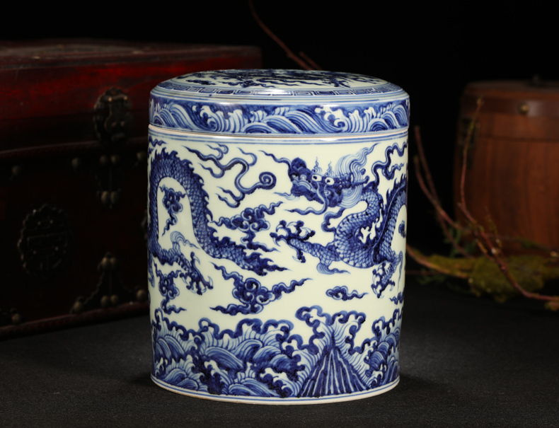 Offered home - cooked checking ceramic tea caddy fixings storehouse in jingdezhen tea storage tank hand - made fruit box of blue and white porcelain furnishing articles