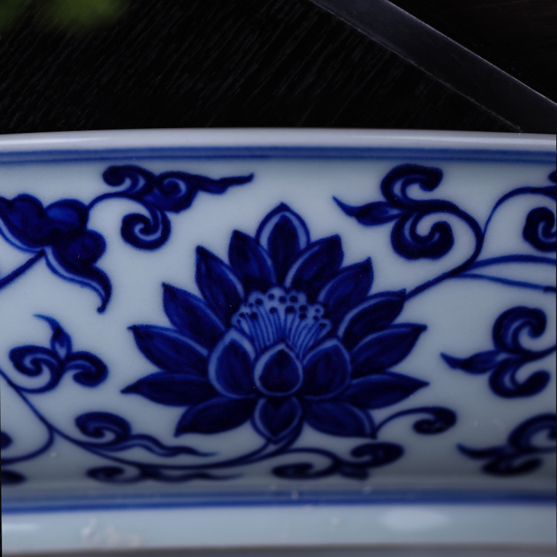 Offered home - cooked in checking ceramic tableware plate dishes FanPan jingdezhen blue and white porcelain plate ceramic plate home plate