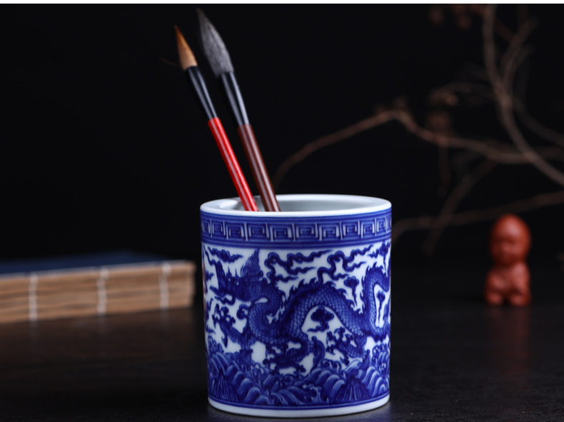 Offered home - cooked hand blue and white porcelain in jingdezhen porcelain stationery pen container four checking ceramic furnishing articles household act the role ofing is tasted