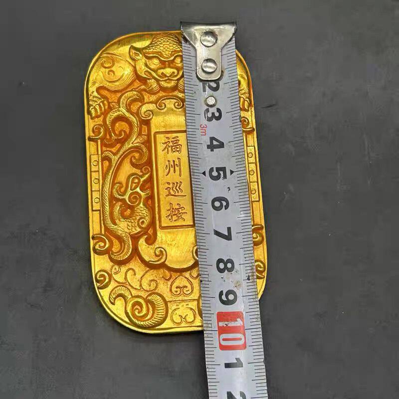 古玩杂项收藏品:老物件里的帝王密码,成吉思汗令牌、古代圣旨、兵符与随身腰牌,你了解多少?-景泰蓝-淘宝百科网