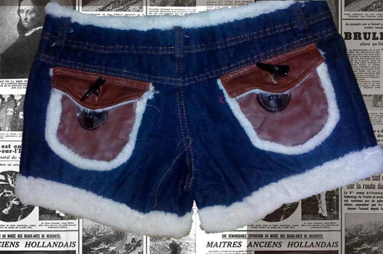 Phiên bản Hàn Quốc của Slim PU khâu da quần short viền sừng khóa quần quần nữ quần jeans mùa thu đông mới
