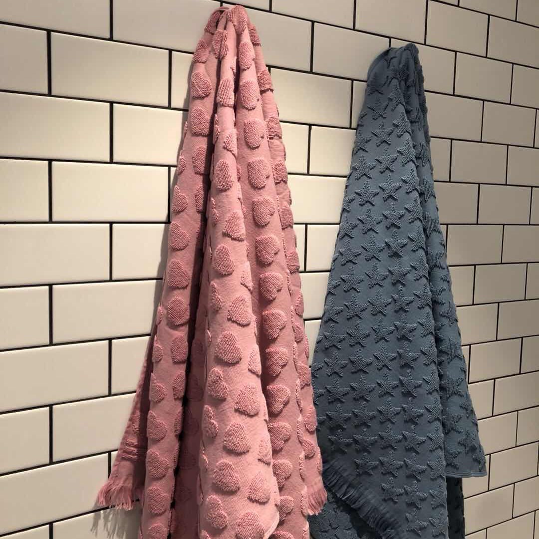 Shower towels household large bath towels in wind rubbed hair red towels cute face wash bathroom hotel