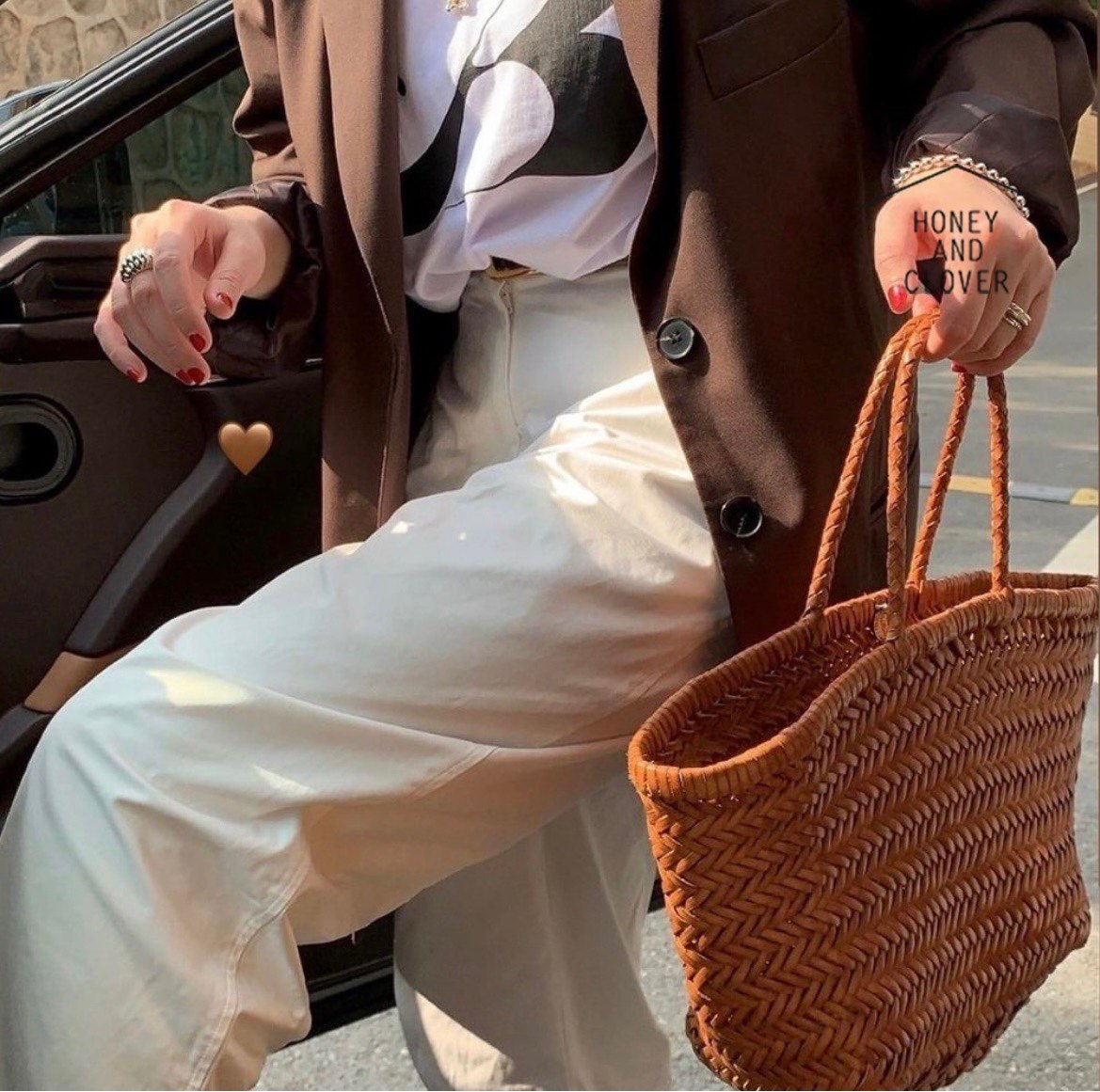 Spot Dragon Diffusion French Beef Leather Woven Vegetable Basket Leather Chic Bag 8855MINI Handbag-Taobao
