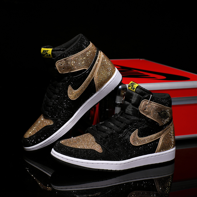Nike Custom Sneakers Nike Air Jordan 1 Black Gold Full Diamond High-Top Fashion Starry Sky Unisex Style