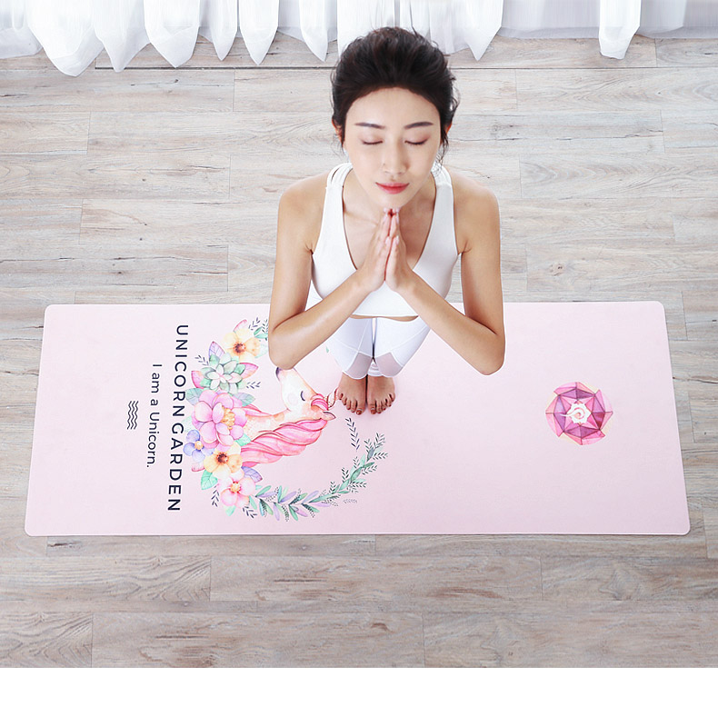Hathahuan 1.5mm yoga mat nữ có thể gập lại khăn yoga di động khăn yoga khăn cửa hàng người mới bắt đầu trượt dây band tập gym