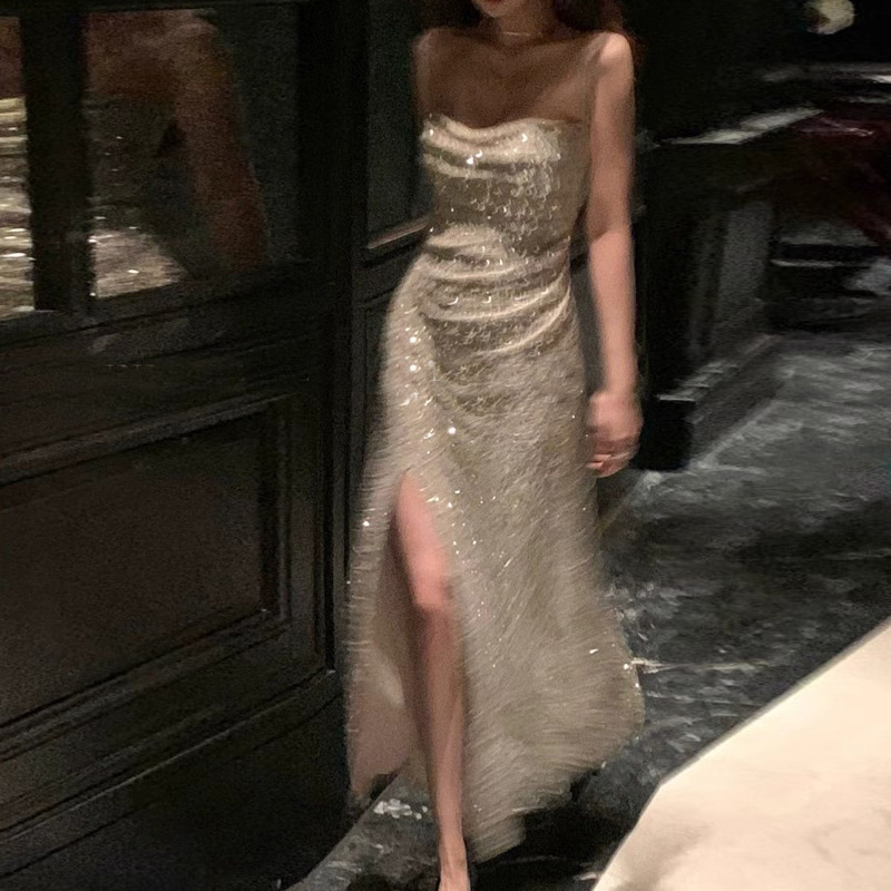 2026 Spring/Summer New Silver Sequin Strap Dress Women's Formal Long Dress Sexy Waist-Cinching Slit Dress 1932 2026 Spring/Summer New Silver Sequin Strap Dress Women's Formal Long Dress Sexy Waist-Cinching Slit Dress 1932