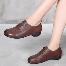 Spring Autumn Low Heel Genuine Leather Round Head Soft Leather Big Code Flat Bottom Woman Single Shoe Retro Inren Wind Small Leather Shoes Soft Bottom Mother Shoes