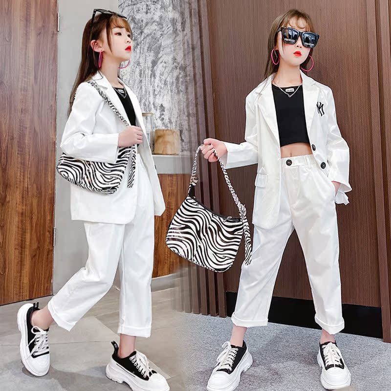 Girls' suit suit spring and autumn foreign style 2021 new white children's fashionable small suit girl catwalk dress trend