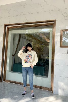 束腰款卫衣,轻松露出纤纤细腰!1